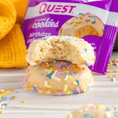 Quest Frosted Birthday Cake (Twin Pack)